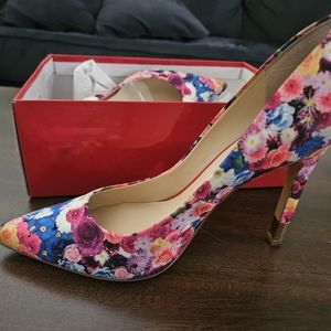 Guess Flower Heels